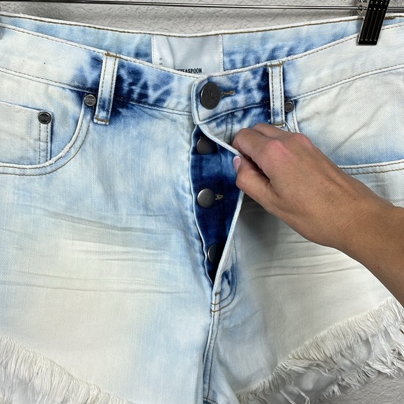 New One Teaspoon Outlaws Frayed Hem Cut Off Jean Shorts Beachy Cowgirl Sz 26 - Picture 2 of 7
